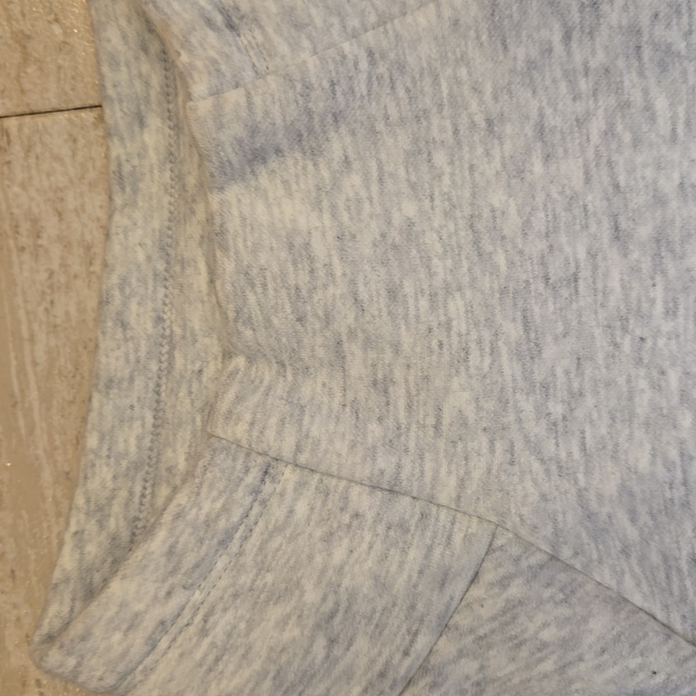 Fabletics Light Heather Gray Mock Neck Sweatshirt - Picture 4 of 9